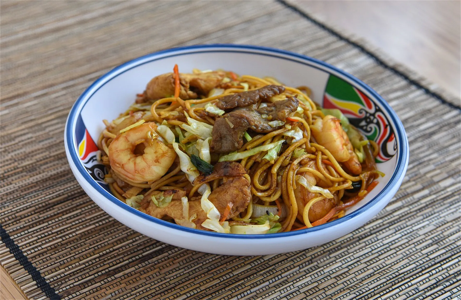 Stir-fried noodles with shrimp, beef and veggies at Cooking Girl, an Chinese Restaurant in Katy